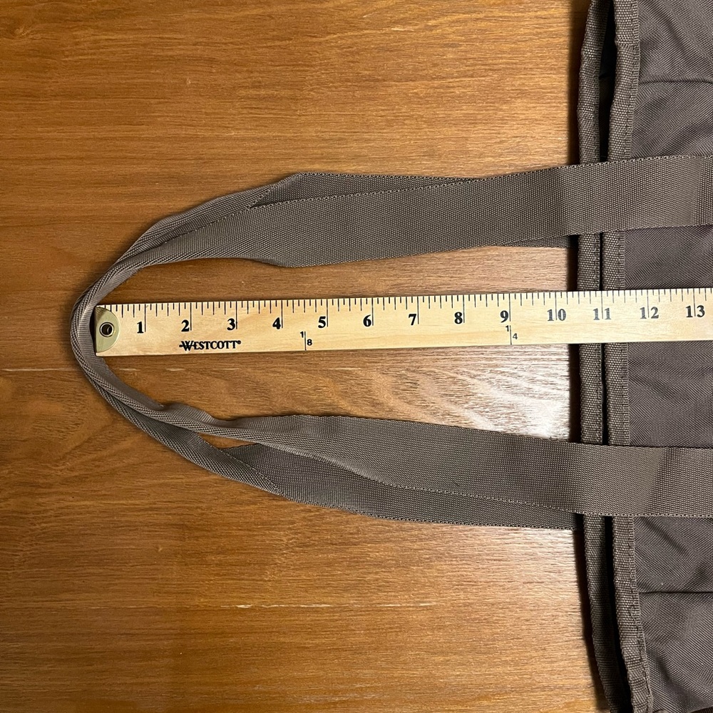 Adidas Originals • Utility 2.0 Tote • Magic Earth • Convertible Crossbody - Picture 3 of 9
